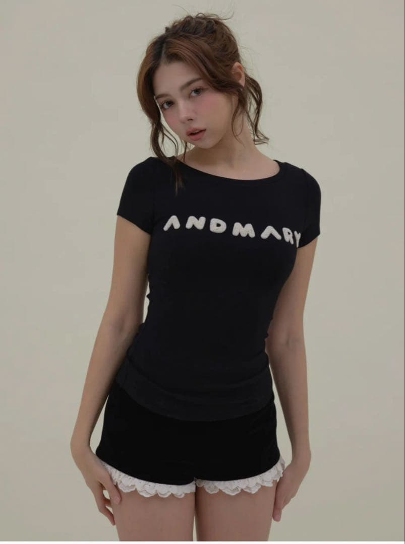トップス Mary logo tops andmary