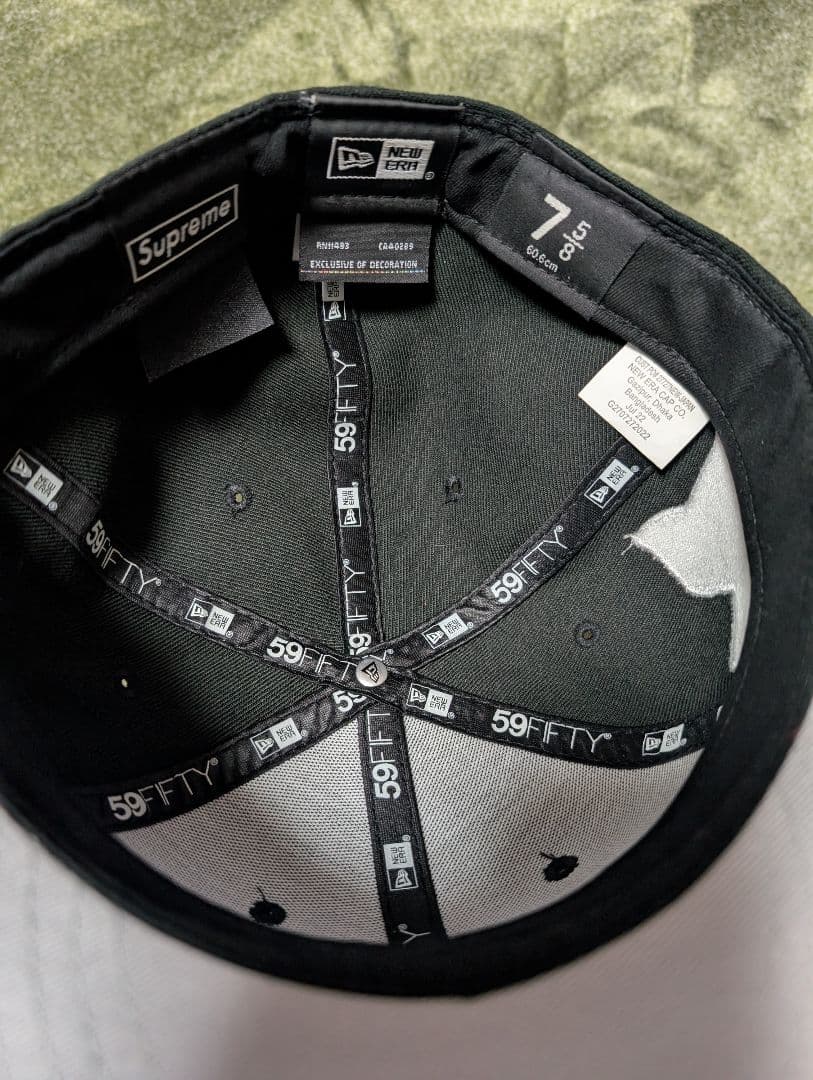 Supreme シュプリーム　NEWERA　マネー　キャップ　帽子　黒