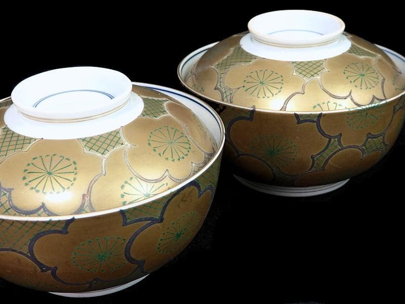 京焼　伊万里　金襴手　梅の図　大振蓋茶碗　蓋向付　２客　D431A-BWz