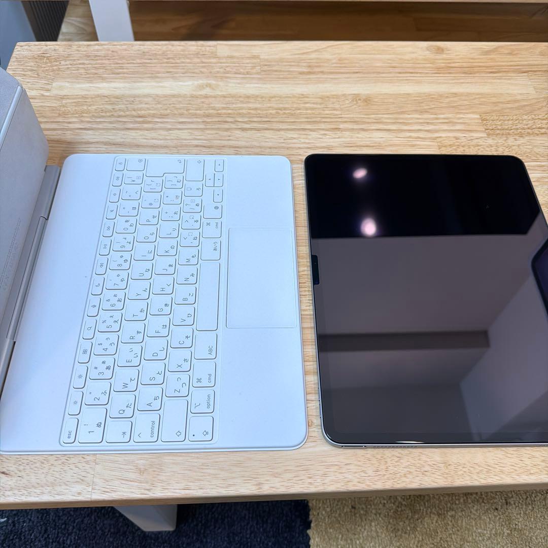 13インチiPad Air 2024 M2 MagicKeyboard付