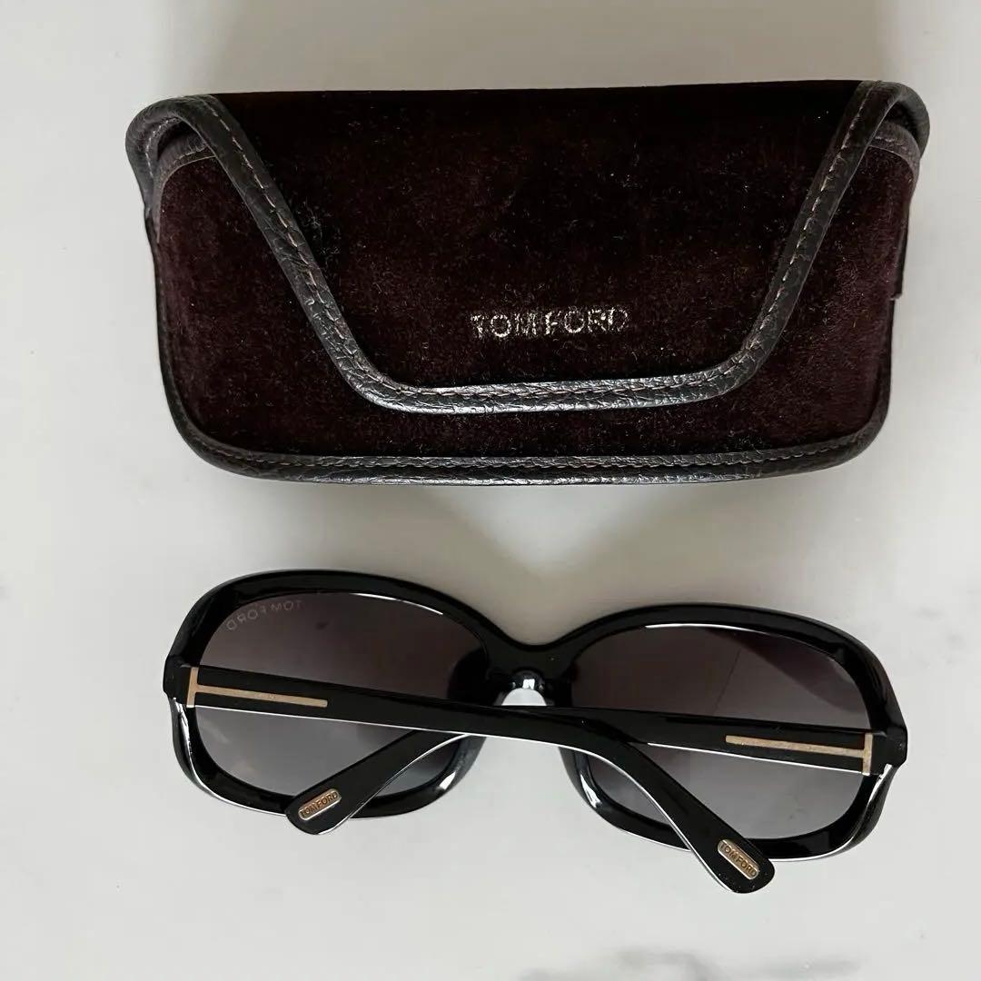 値下げ中！TOM FORD ブラック サングラス ケース付き