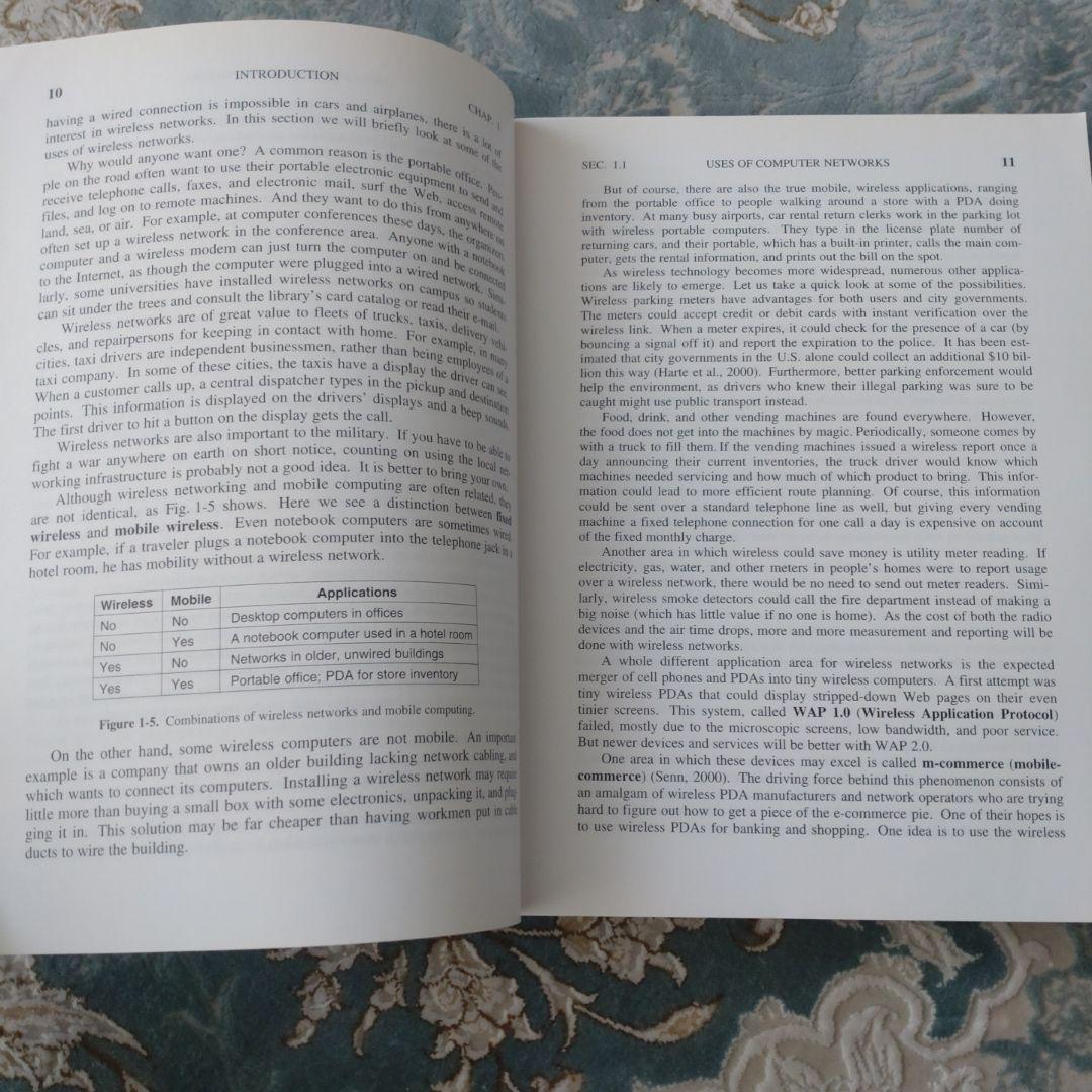 Computer Networks 第四版 andrew s tanenbaum