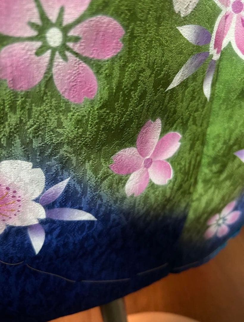 新品未使用 振袖 着物リメイク鮮烈な蒼×桜 黄金裏地 一点もの