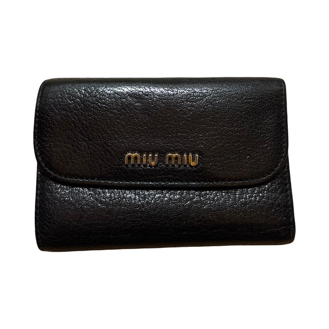 美品　正規品　miumiu 財布