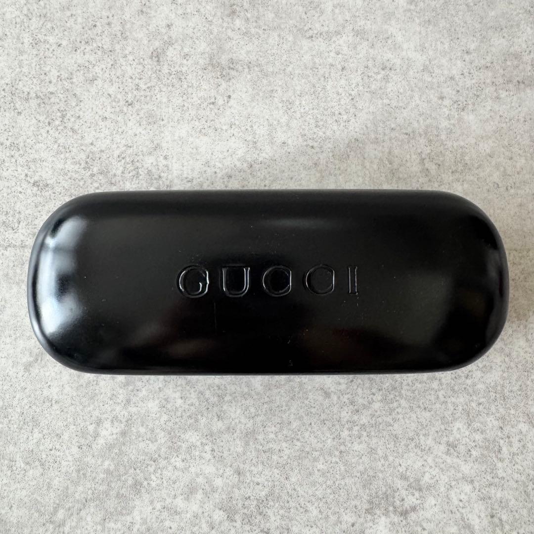 GUCCI　グッチ　サングラス　ロゴ　ブラウン　オーバル　GG2413