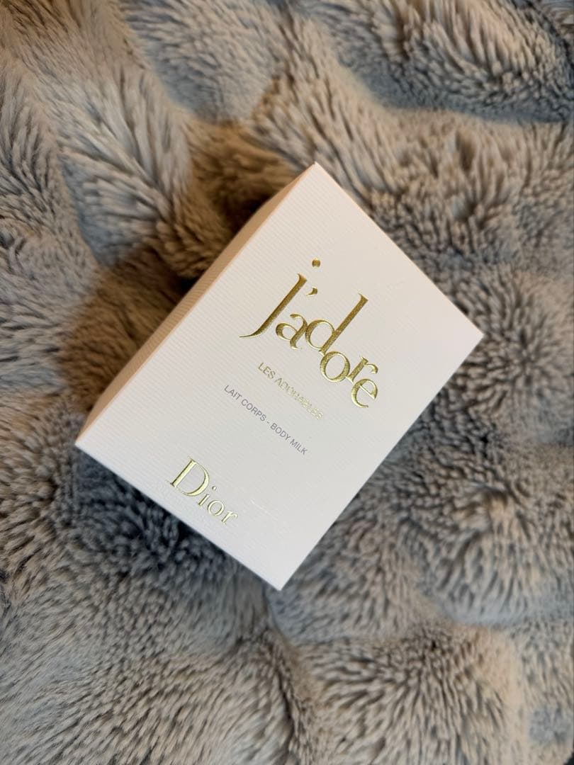 Dior j'adore ボディミルク200ml 新品未使用