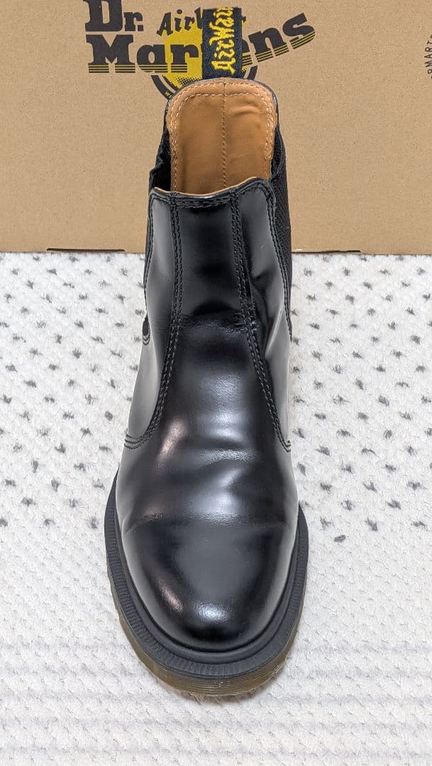 Dr. Martens CHELSEA BOOT ブラック サイドゴアブーツ