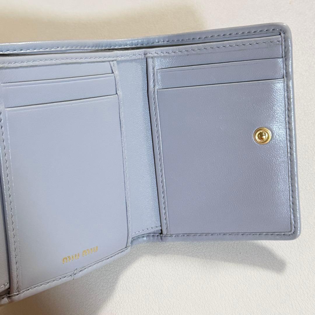 正規品 miumiu マテラッセレザー 財布 パールグレー