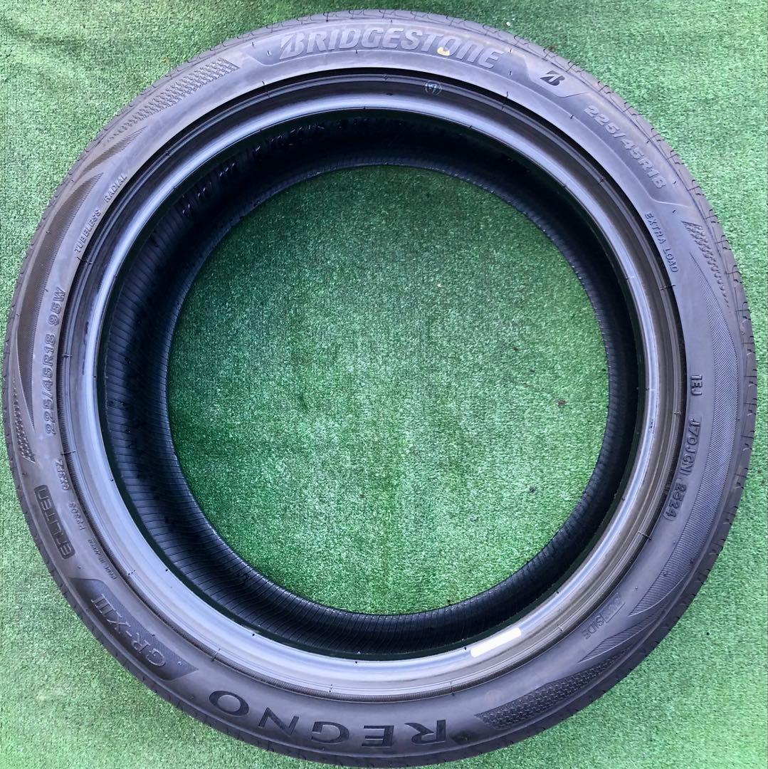 225/45 R18 BRIDGESTONE REGNO GR-XIII、4本