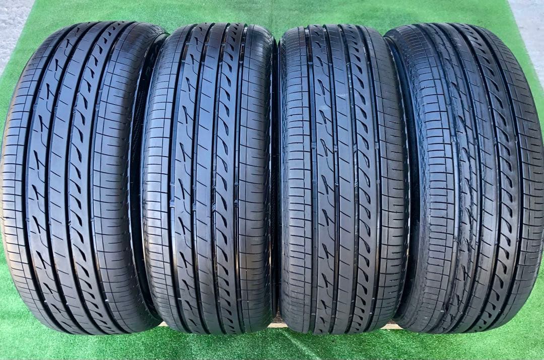 225/45 R18 BRIDGESTONE REGNO GR-XIII、4本