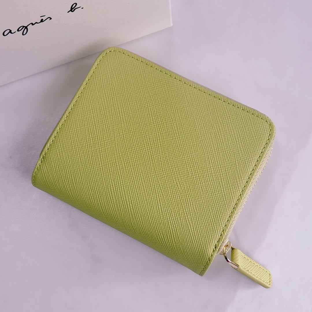 未使用♡アニエスベー 二つ折り　レザー　ラウンドファスナー　ロゴ　金具
