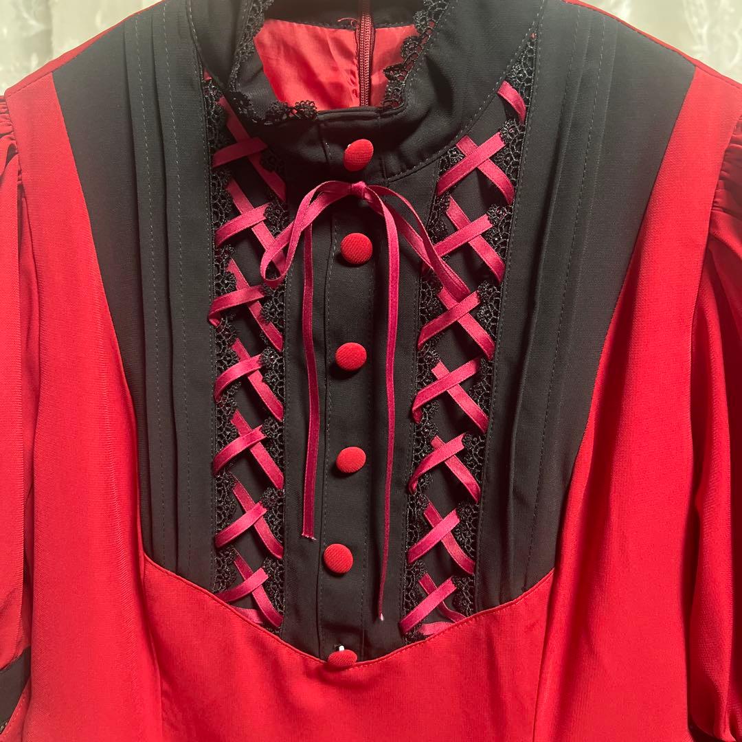 ワンピースとヘッドドレス