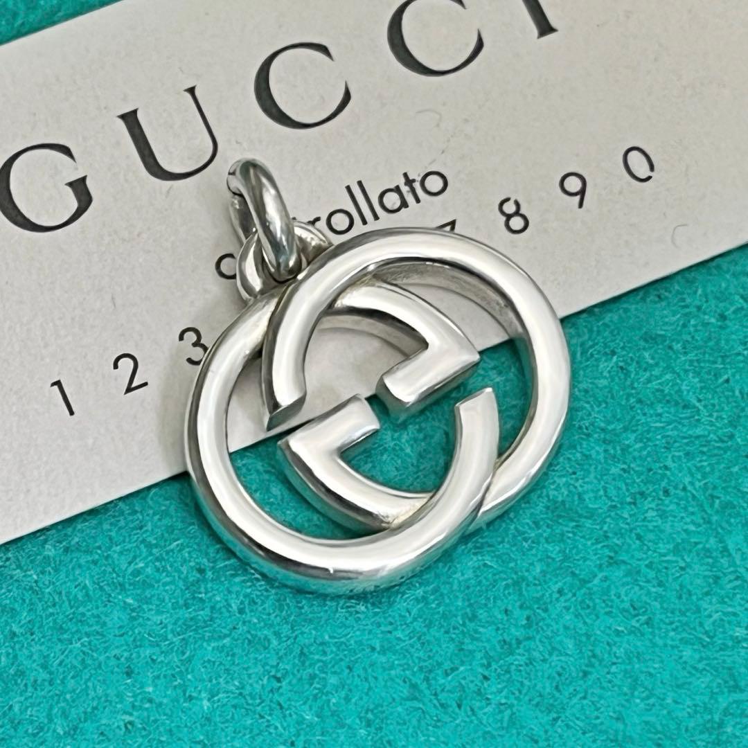 美品　GUCCI インターロッキングペンダントS
