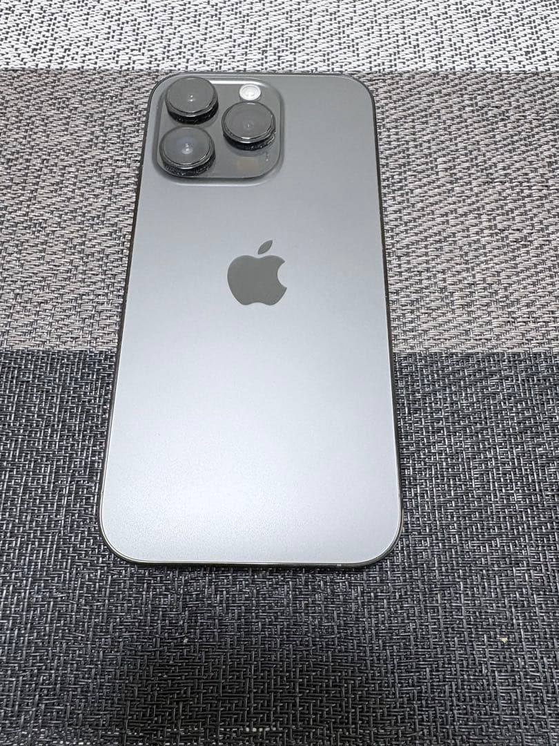 Apple iPhone 14 Pro スペースブラック