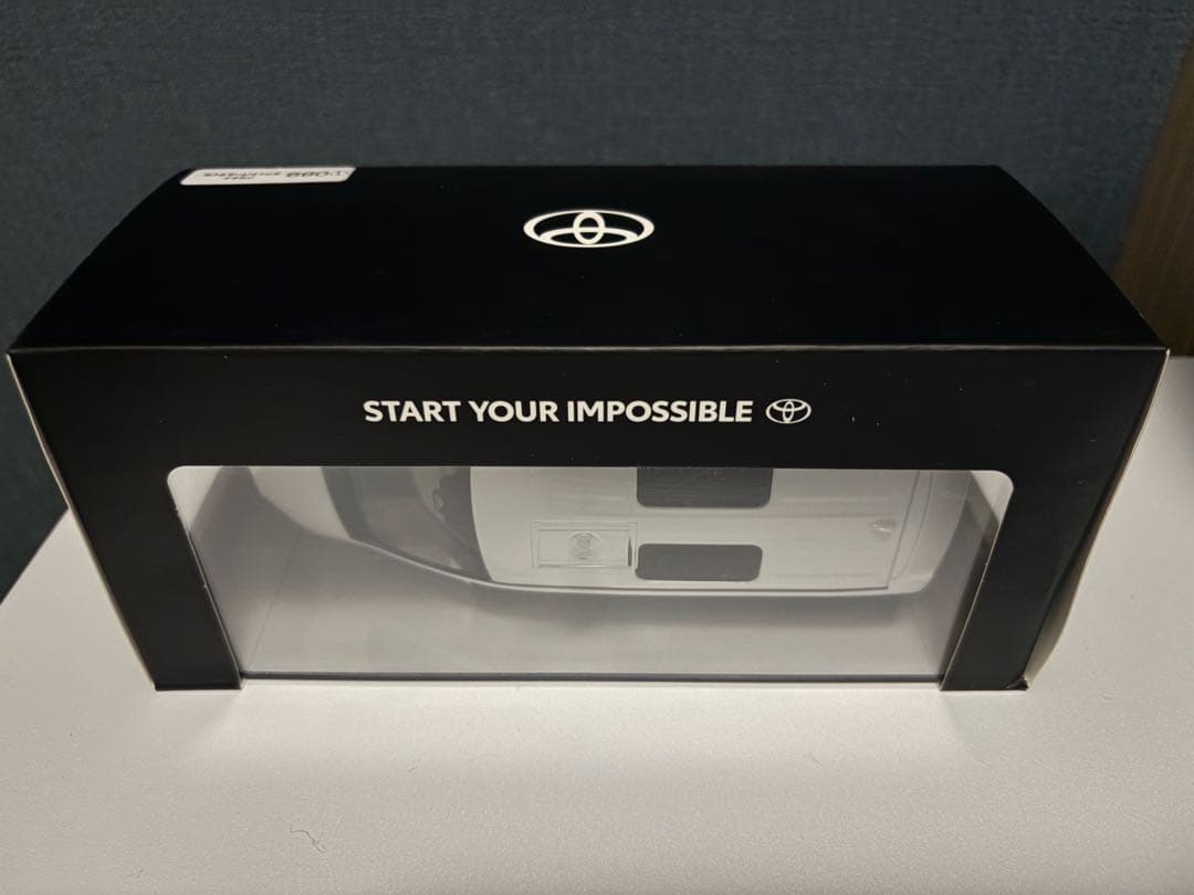 トヨタ アルファードALPHARD ミニカー (非売品)
