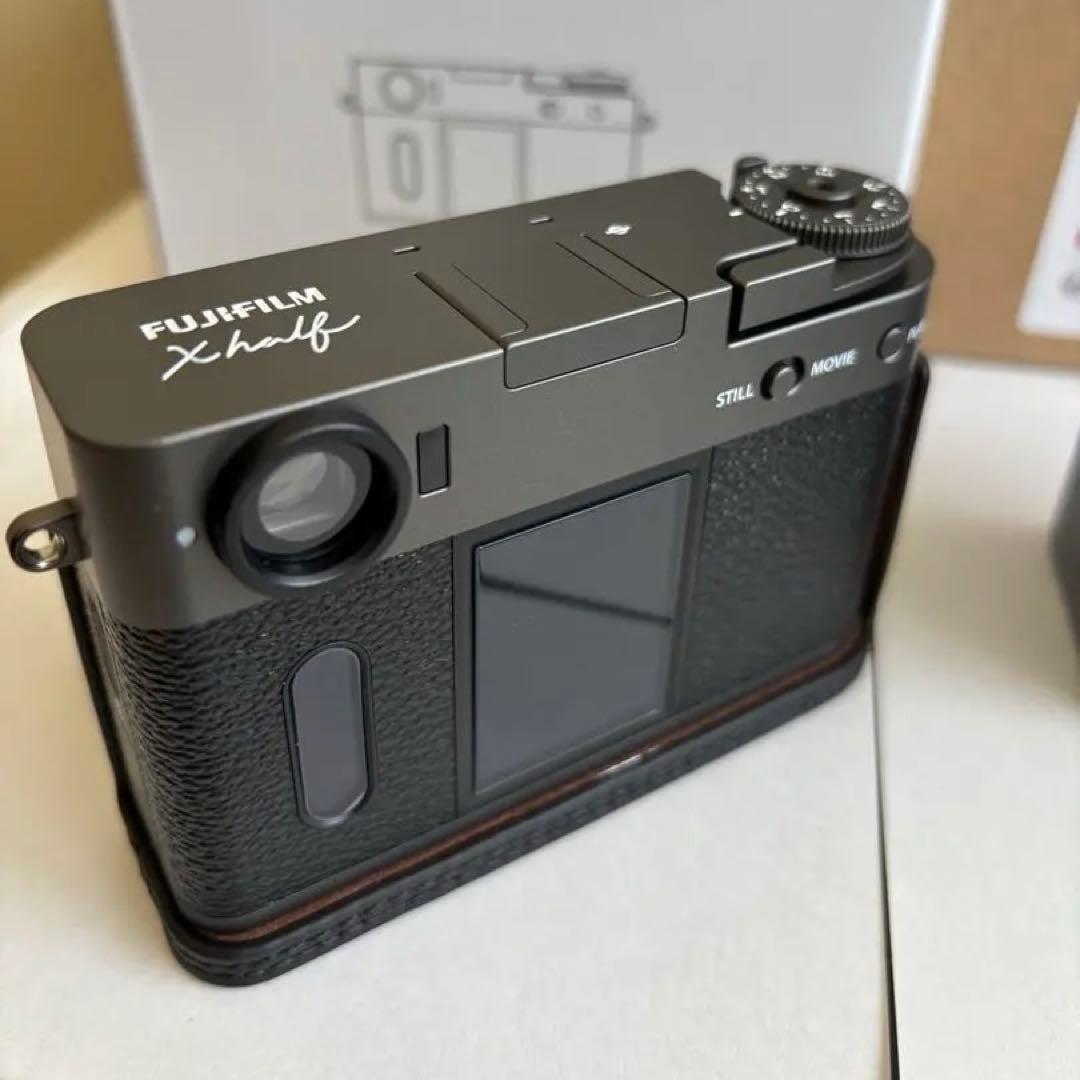 FUJIFILM X half チャコールシルバー本体＋アクセサリ