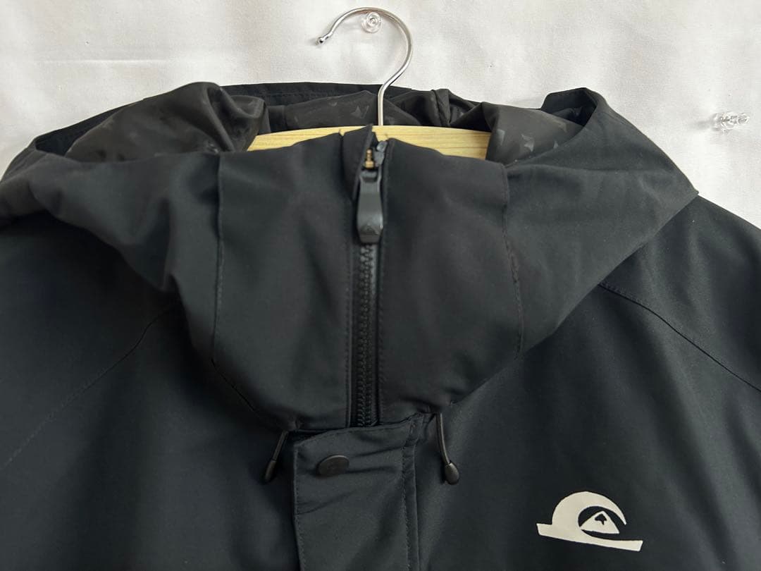 8f127 クイックシルバー スノーボードウェア Quiksilver