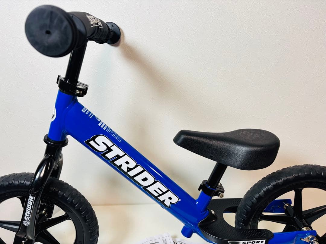 ストライダー 12 スポーツ ブルー