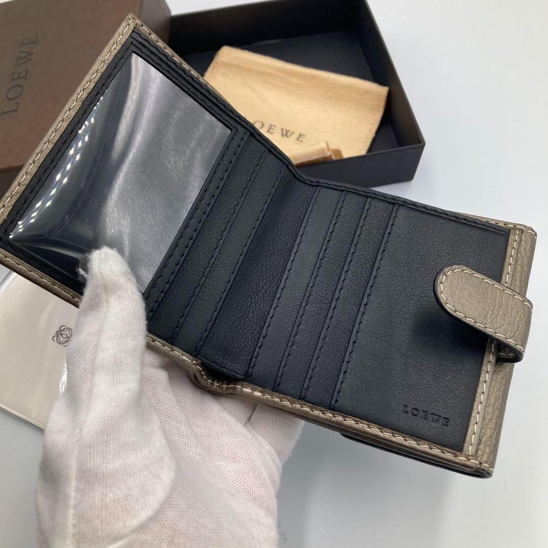 ！新品！　ロエベ　折り財布　アナグラム　付属品完備　13A