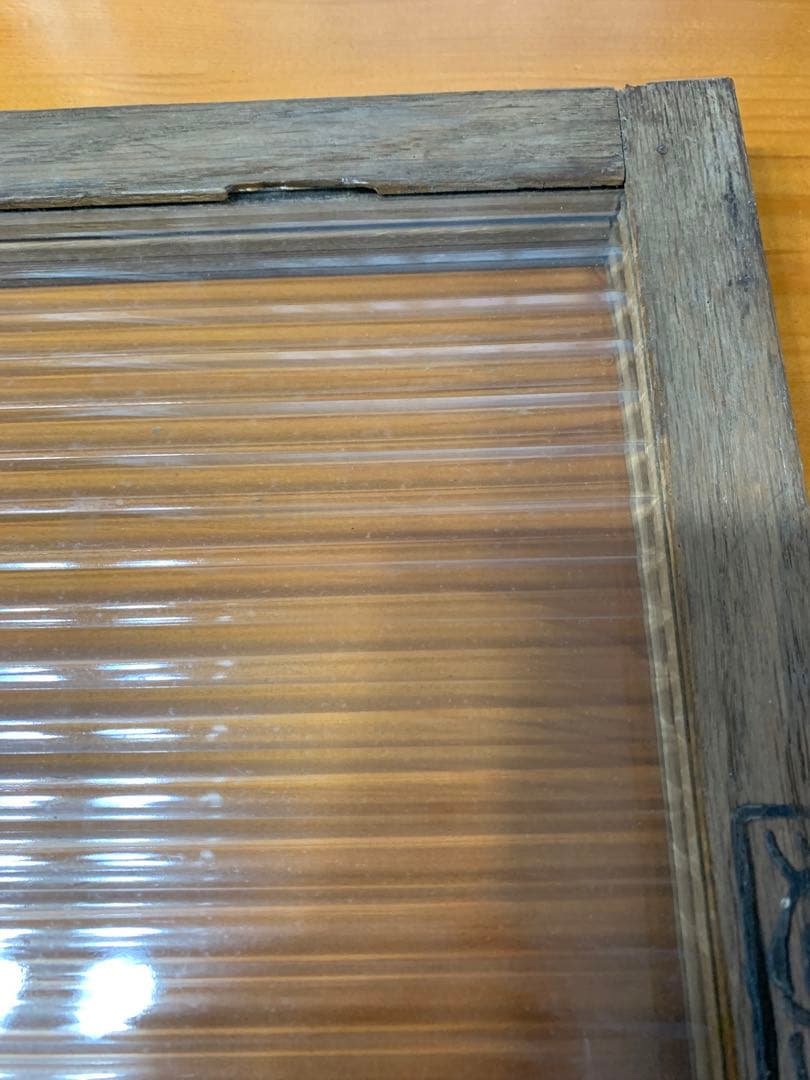 キキ　アンティーク　波ガラス　木枠衝立　スクリーン　古道具　ディスプレイ