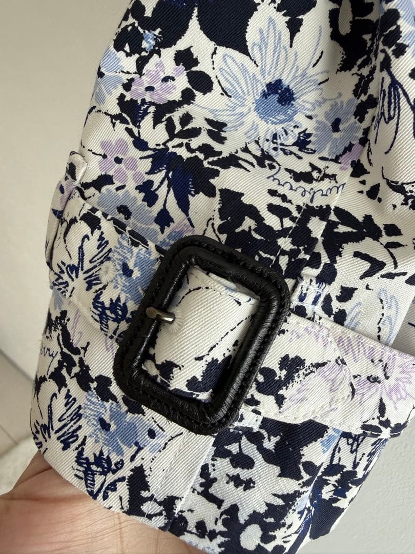美品Burberryロンドン花柄トレンチコート ウエストベルト付き38スプリング