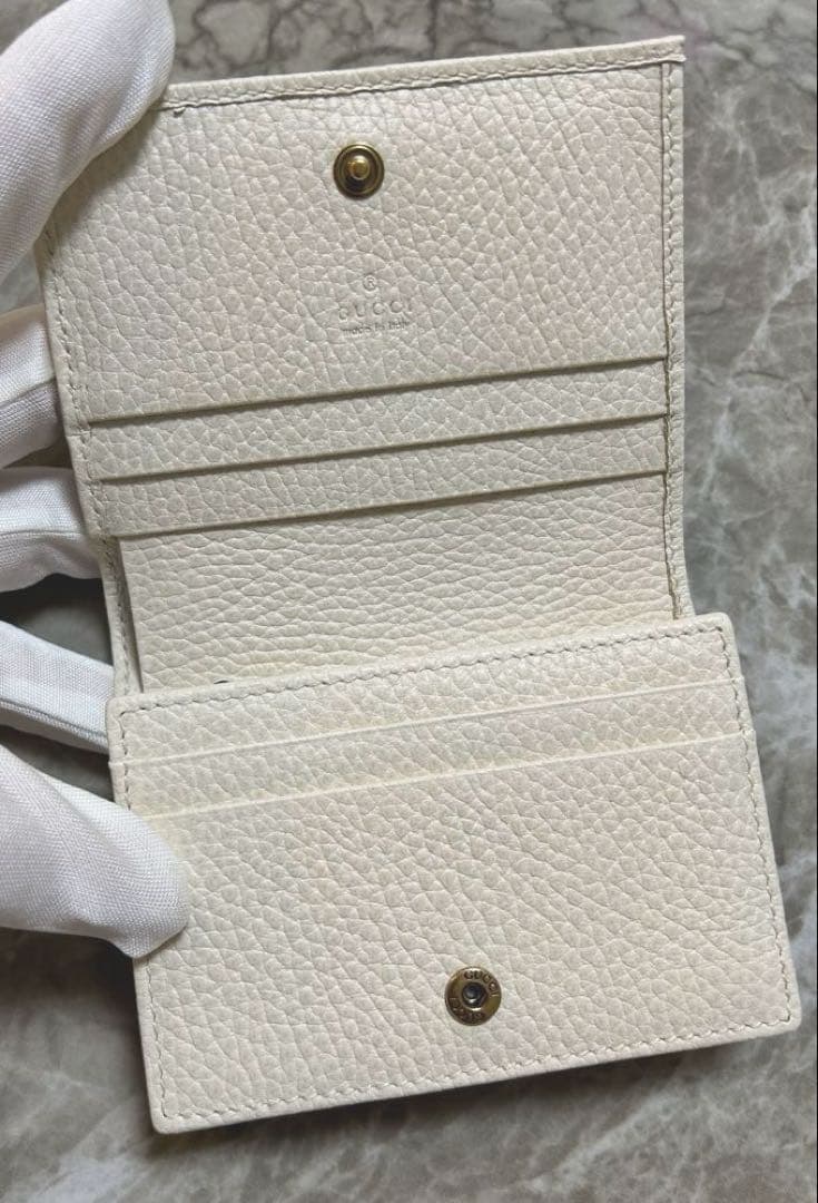 GUCCI Garden 店舗限定品レザー 二つ折り財布 コウモリ【日本未入荷】
