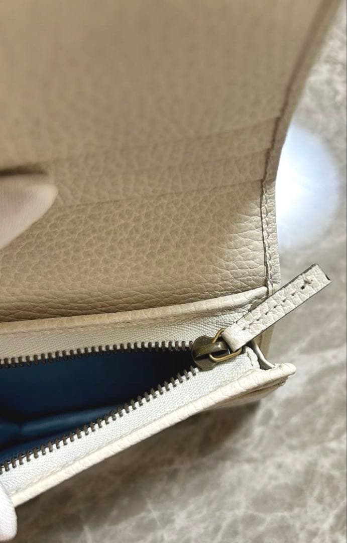 GUCCI Garden 店舗限定品レザー 二つ折り財布 コウモリ【日本未入荷】