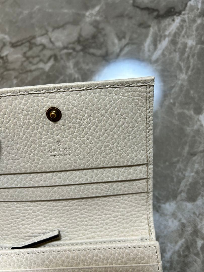 GUCCI Garden 店舗限定品レザー 二つ折り財布 コウモリ【日本未入荷】