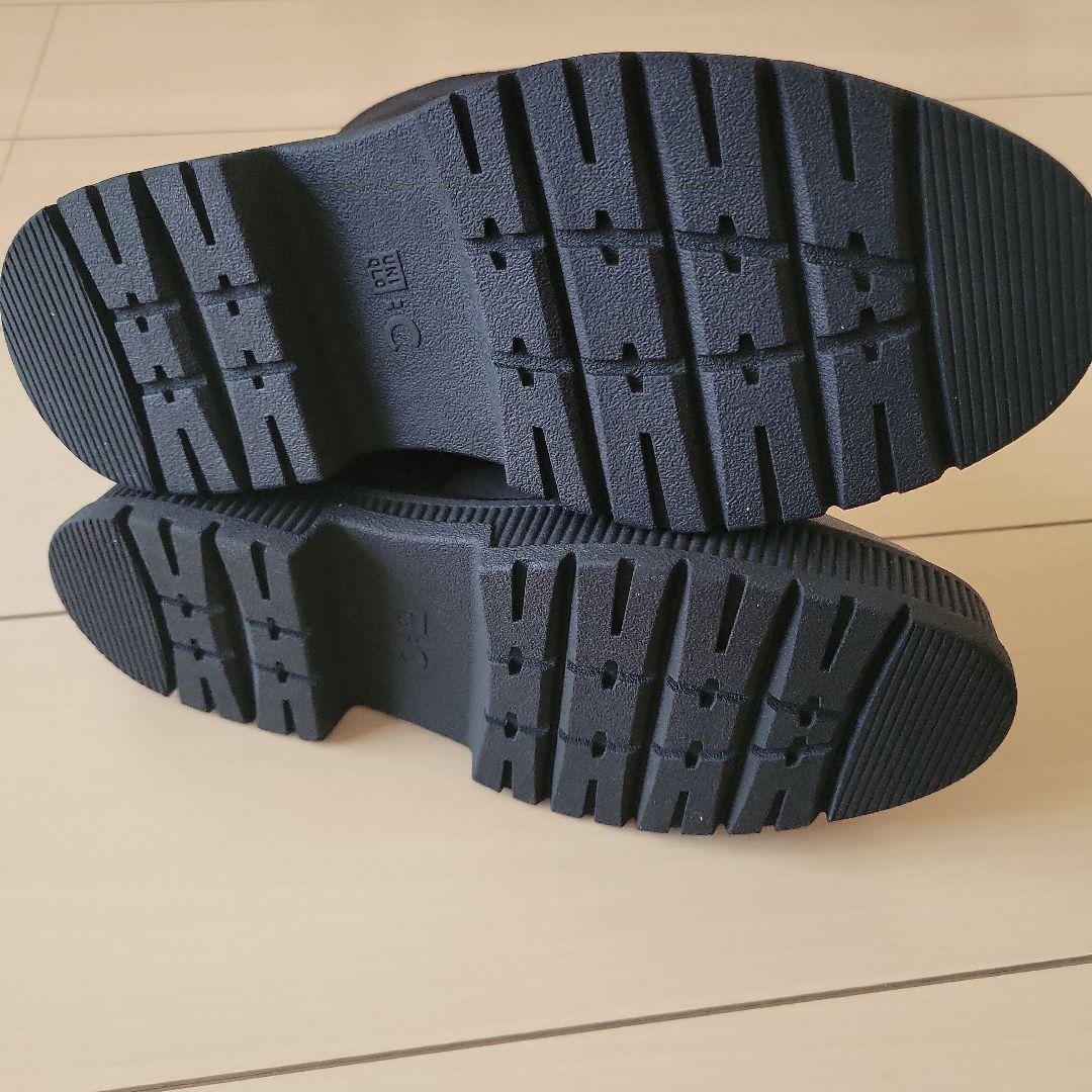 未使用　UNIQLO Cパデッドレースアップブーツ 黒 23cm