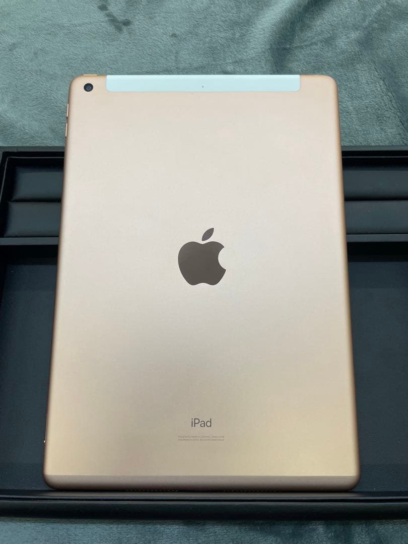 Apple iPad 第7世代 32GB アップル アイパッド