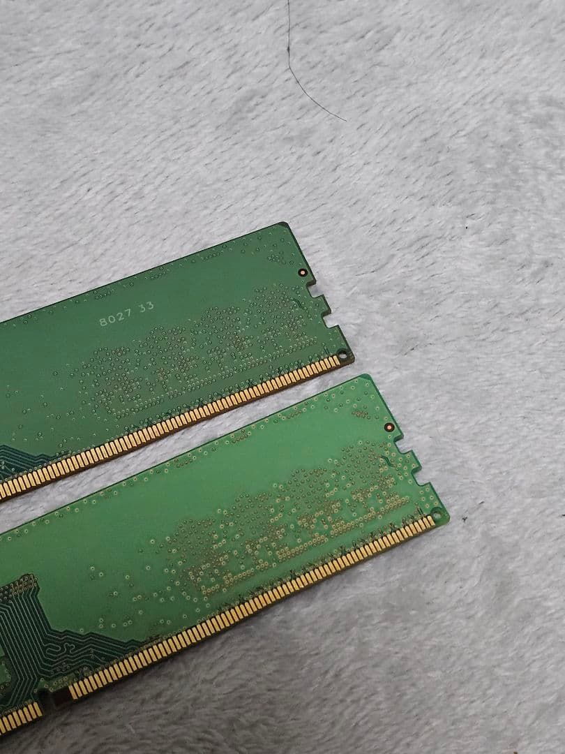 Samsung DDR4 2400 8GB ×2 計 16GB