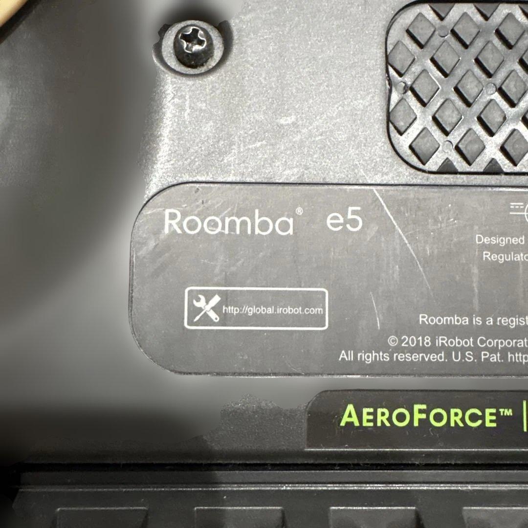 iRobot Roomba e5 本体