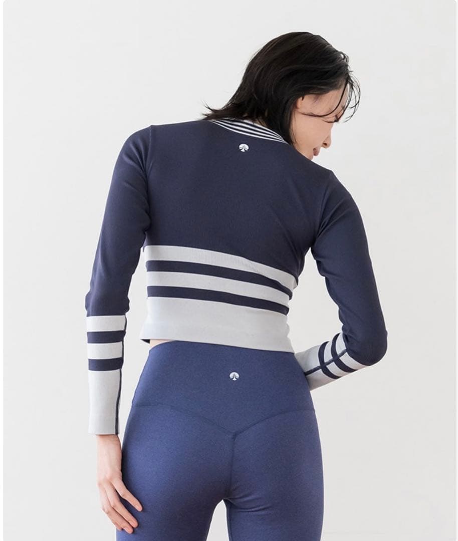 【美品】LAVA カップ付きボーダーニットロングスリーブトップス ネイビー L