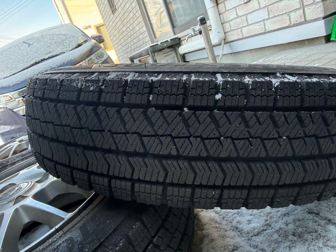 145/80R13 VRX2 2024年製 スタッドレス 4本 8分山
