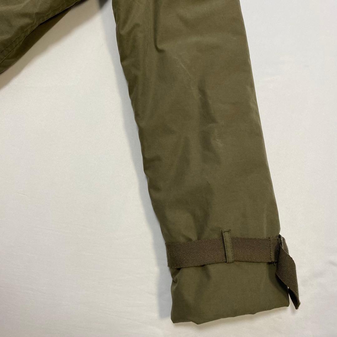 【stussy】　ステューシー　カーキ　ミリタリージャケット　キルティング　中綿