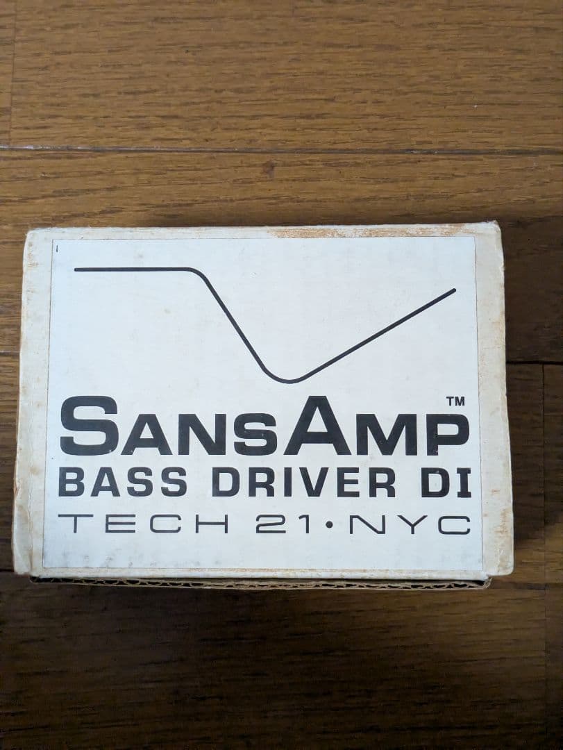 TECH 21 Sans Amp Bass D DI （初期型 前期）