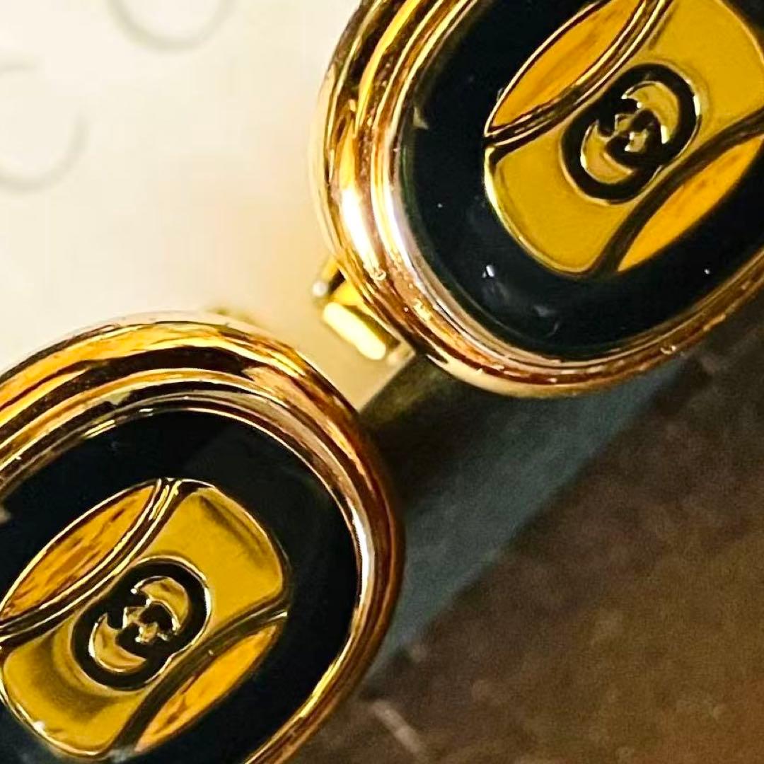 GUCCI オールドカフスリンクス GGインターロッキング ゴールド&ブラック❣️
