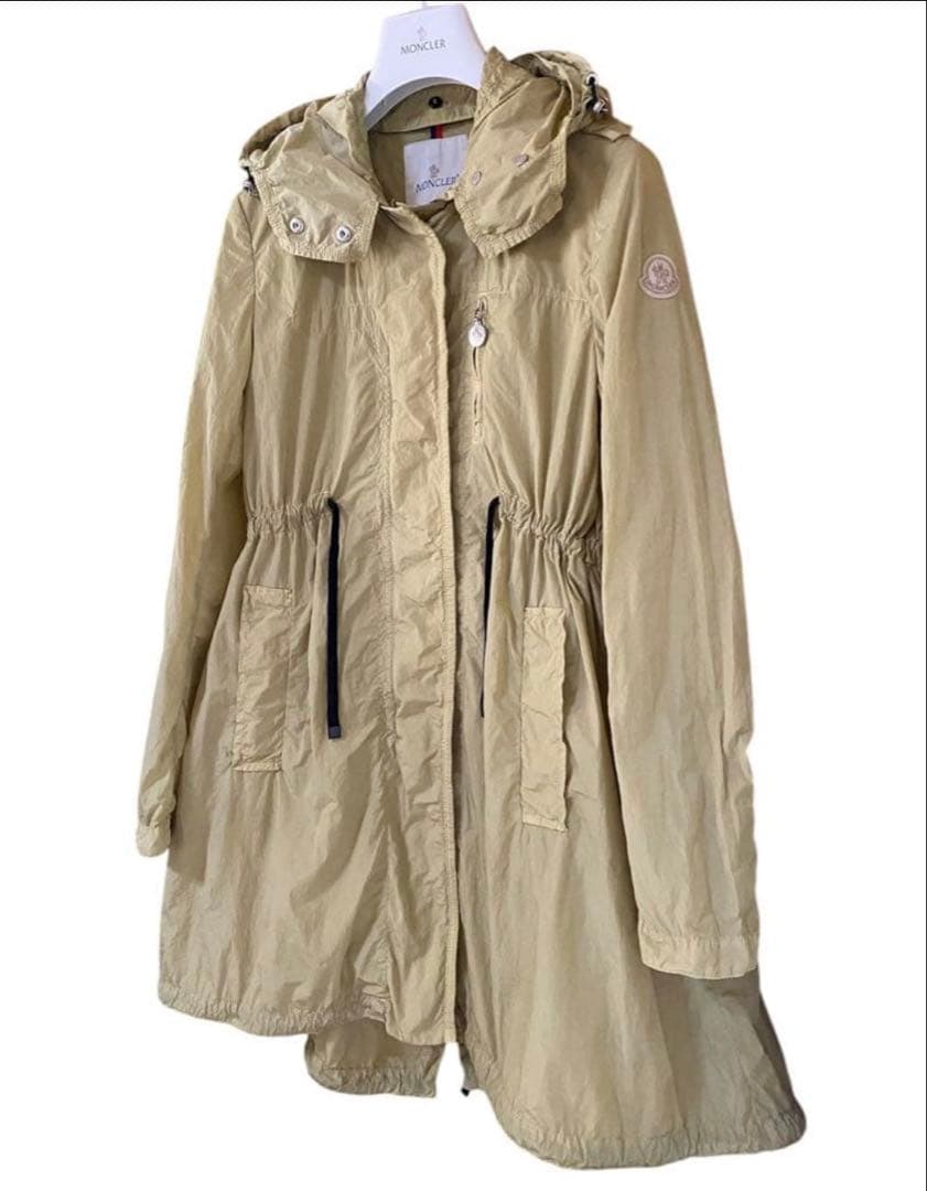 ＊MONCLER モンクレール＊雑誌掲載モデル スプリングコート 同色ワッペン