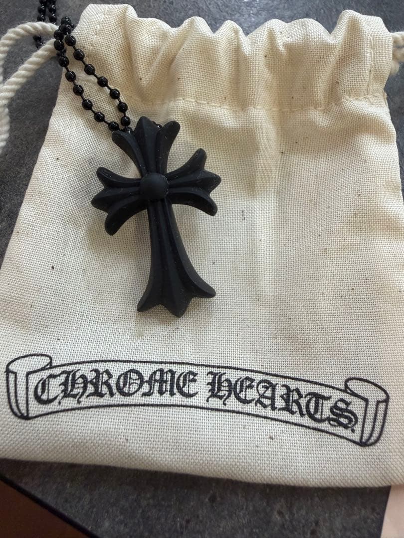 【正規店購入】クロムハーツ ラバー CHクロス ネックレス ブラック 巾着付き
