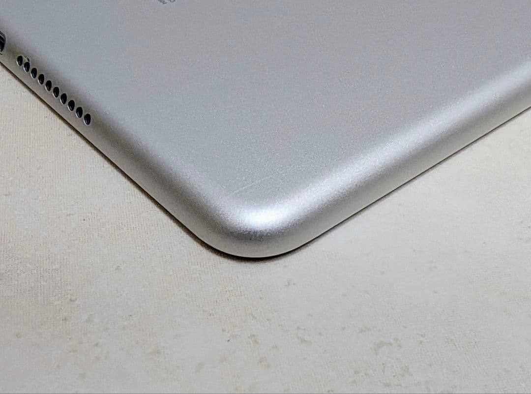 バッテリー94%【iPad mini 5世代 64GB WiFi】