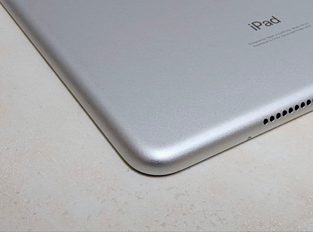 バッテリー94%【iPad mini 5世代 64GB WiFi】