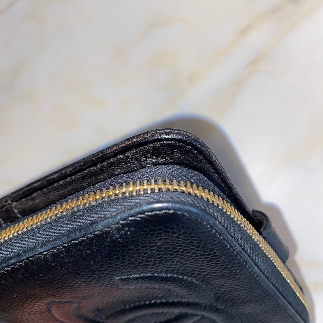CHANEL シャネル キャビアスキン ココマーク 二つ折り財布 ブラック