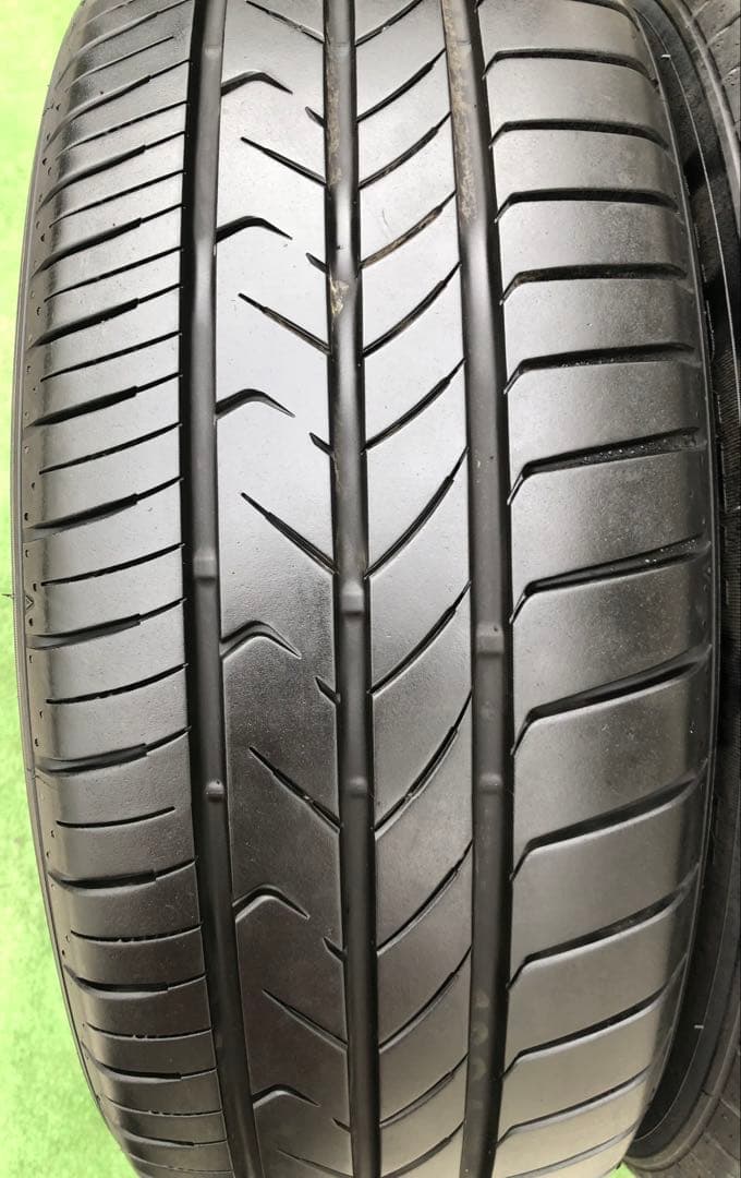 215/60R17 TOYO TIRES TRANPATH 製造年週：2025年