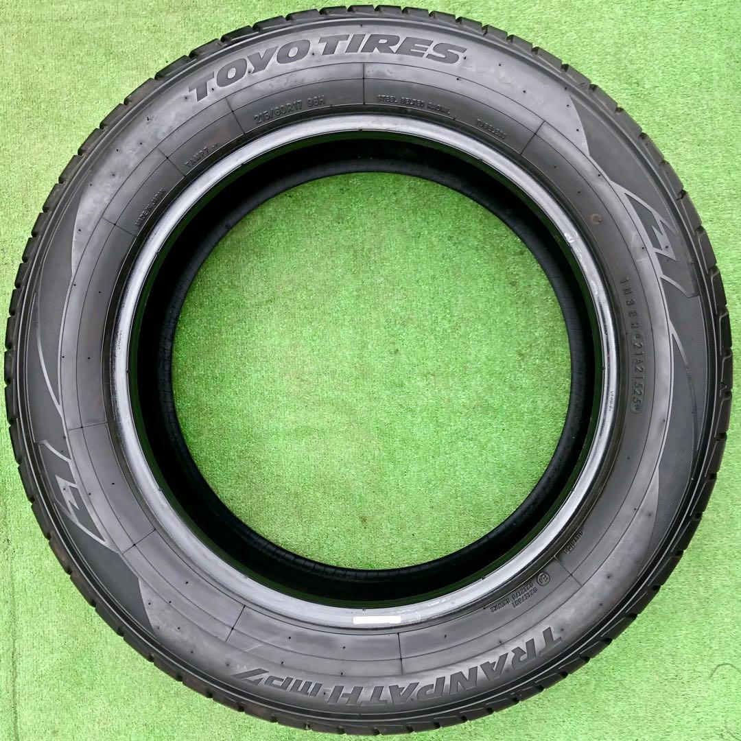 215/60R17 TOYO TIRES TRANPATH 製造年週：2025年
