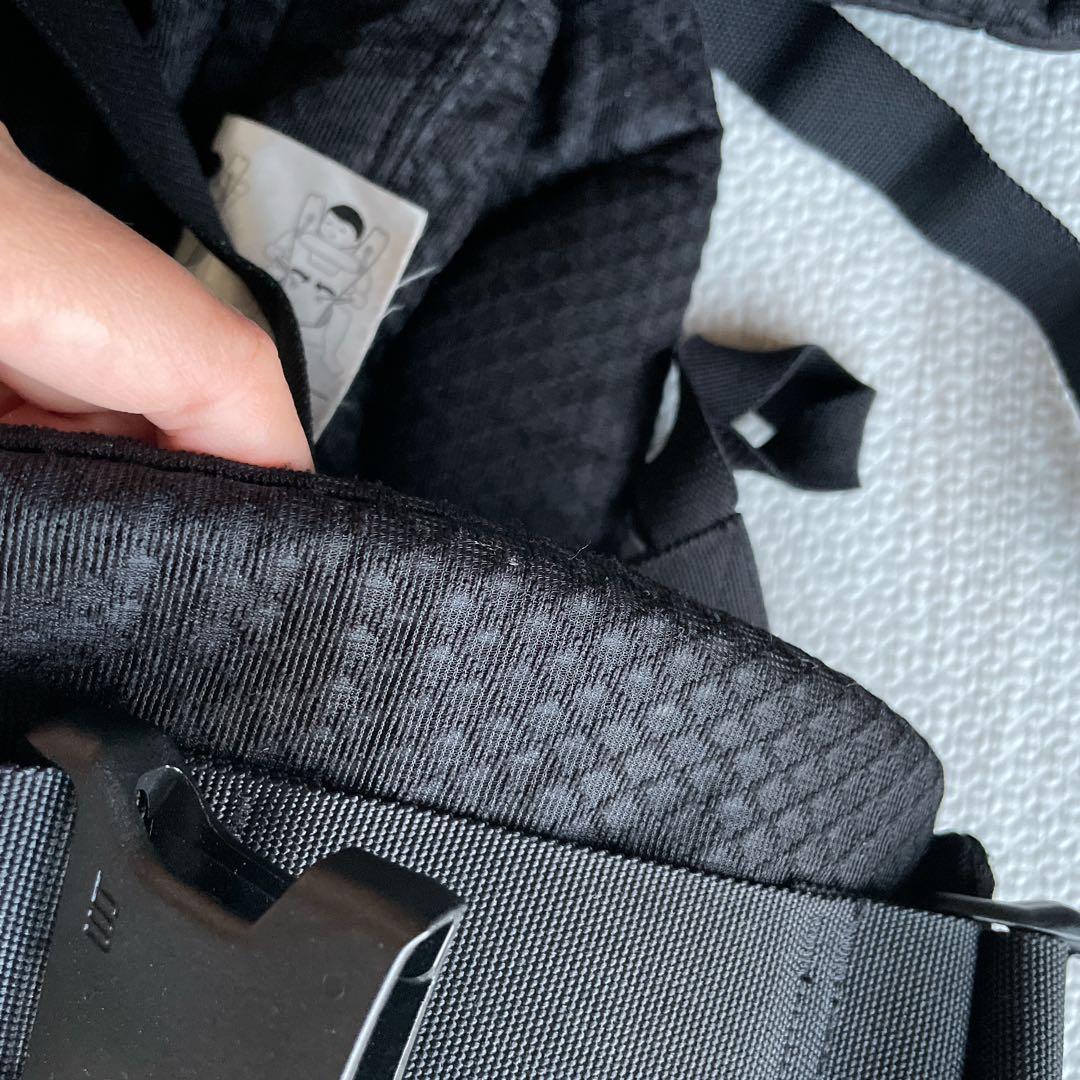 美品⭐︎エルゴ　オムニブリーズ　ブラック　黒　ergobaby 抱っこひも