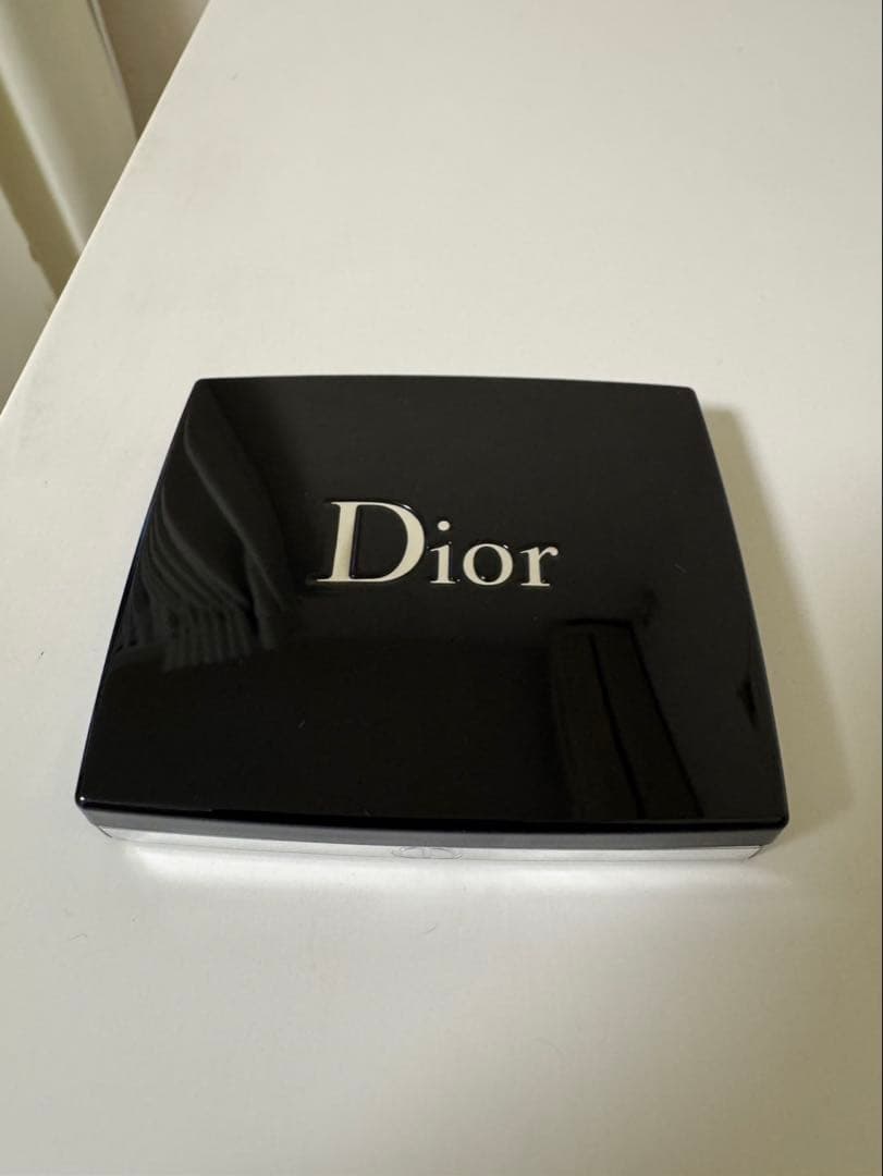 Dior スキンルージュブラッシュ　212 チュチュホログラフィック
