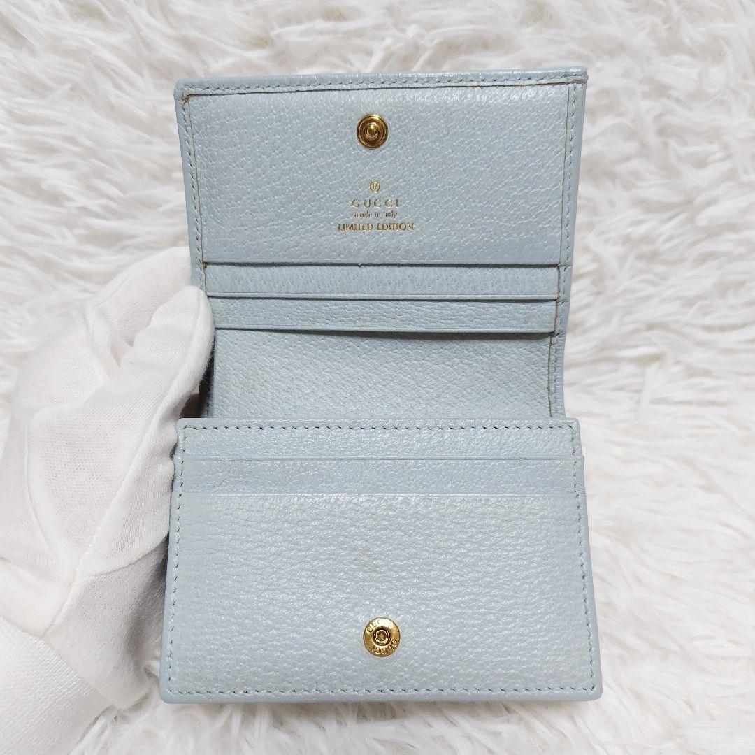 レア美品✨グッチ◇日本限定モデルフローラ二つ折り財布　ゴールド金具水色レザー