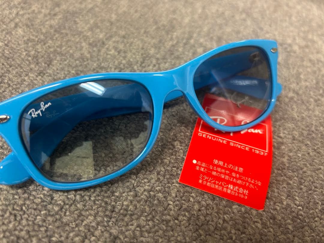 レイバンRay-Ban New Wayfarer RB2132