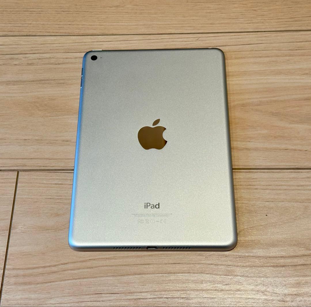 【期間限定お値引！】美品 Apple iPad mini4ケース＆保護フィルム付