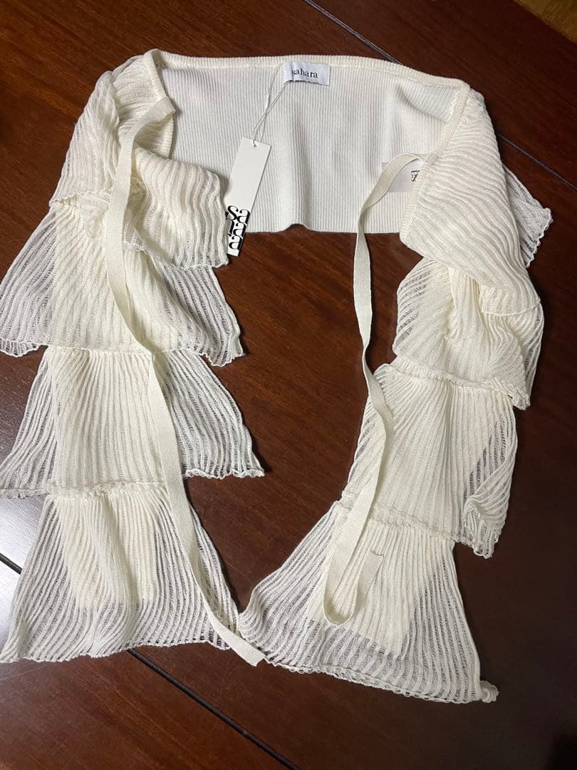 Sahara Tiered Arm Bolero（白・未使用）